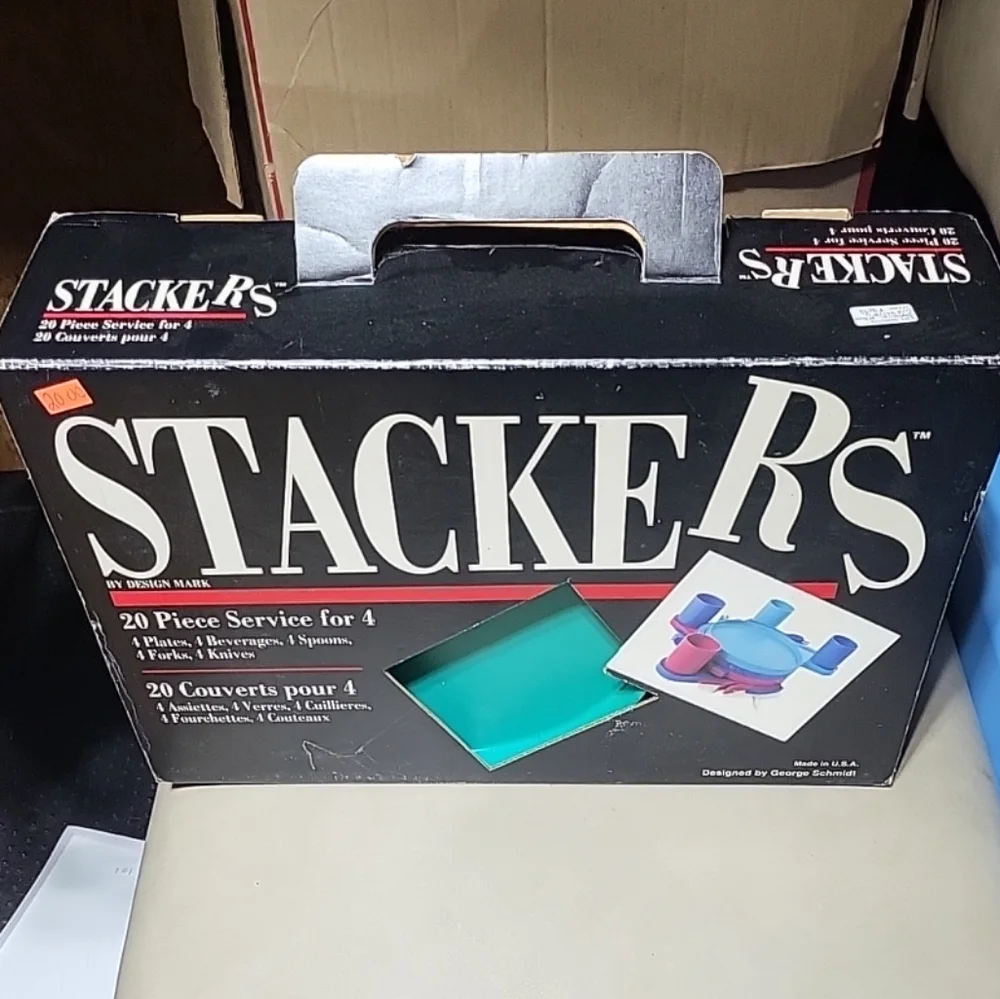 Stackers Picnic Set - Picture 1 of 6